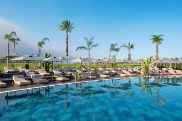 МАЙСКИЕ ПРАЗДНИКИ: ЧТО ОСТАЛОСЬ ИЗ ВЫГОДНЫХ ПРЕДЛОЖЕНИЙ?